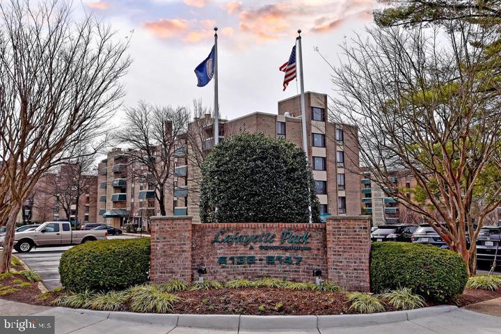 6141 Leesburg Pike #109, Falls Church