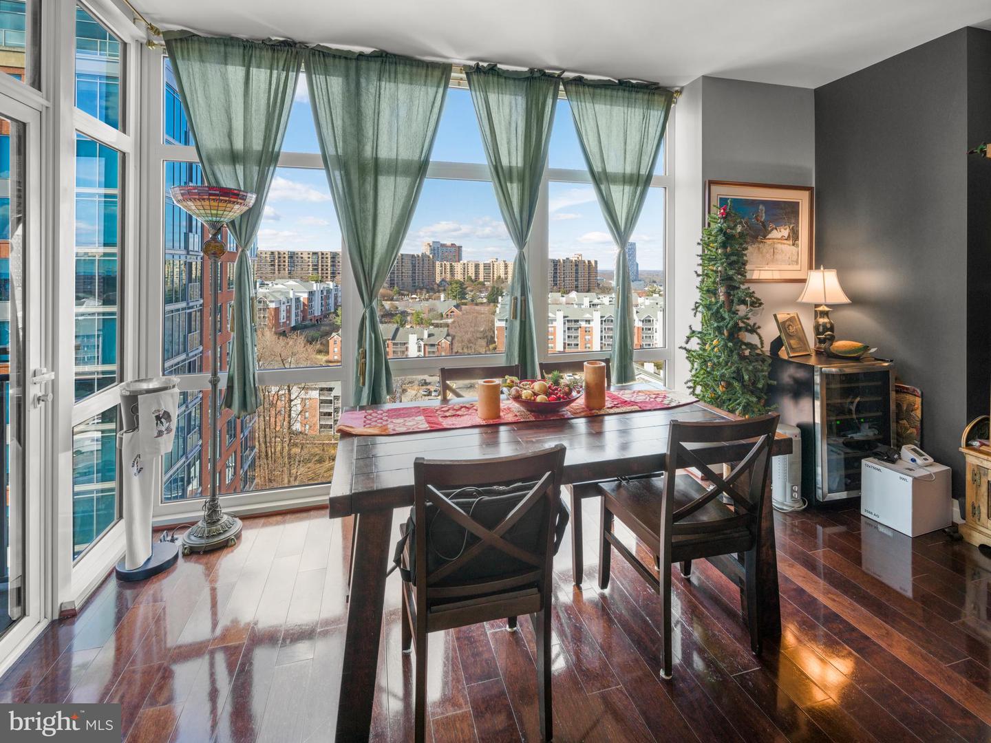 8220 Crestwood Heights Drive #1406, Mclean