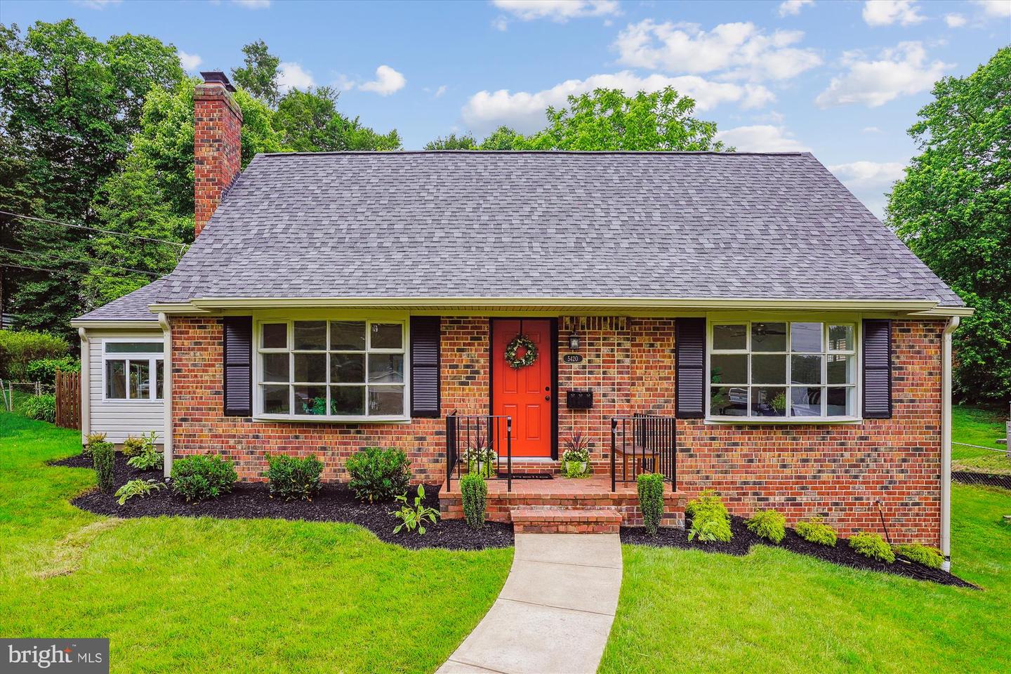 5420 Eastbourne Drive, Springfield
