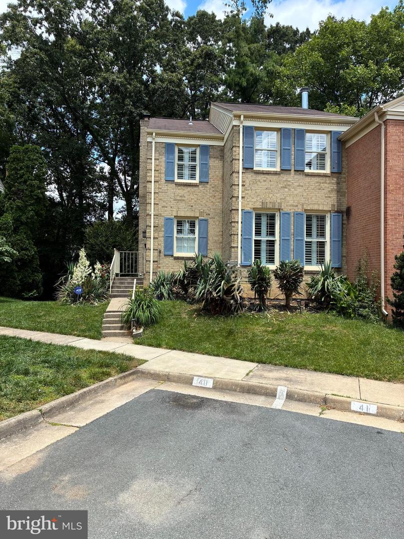 5431 Plymouth Meadows Court, Fairfax