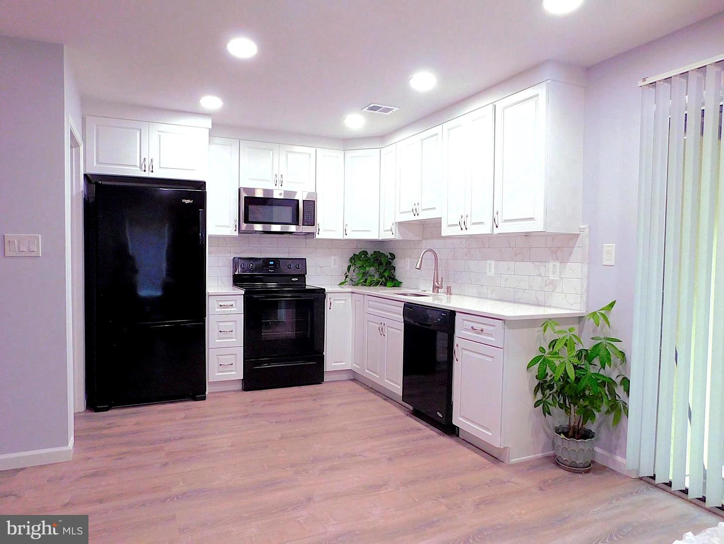 2241 Cartwright Place, Reston