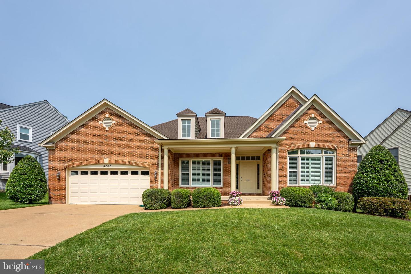 5728 Barbmor Court, Alexandria