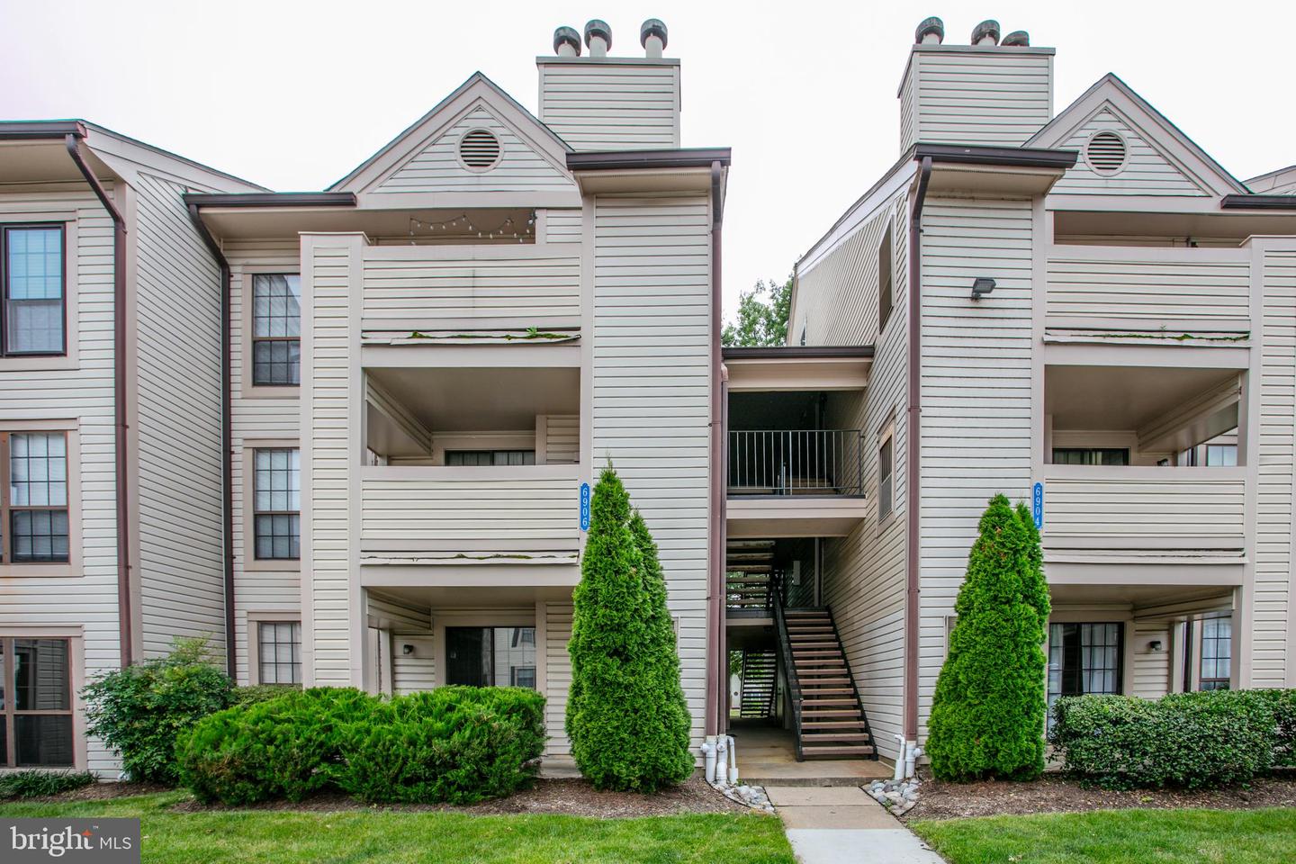 6904 Mary Caroline Circle #l, Alexandria