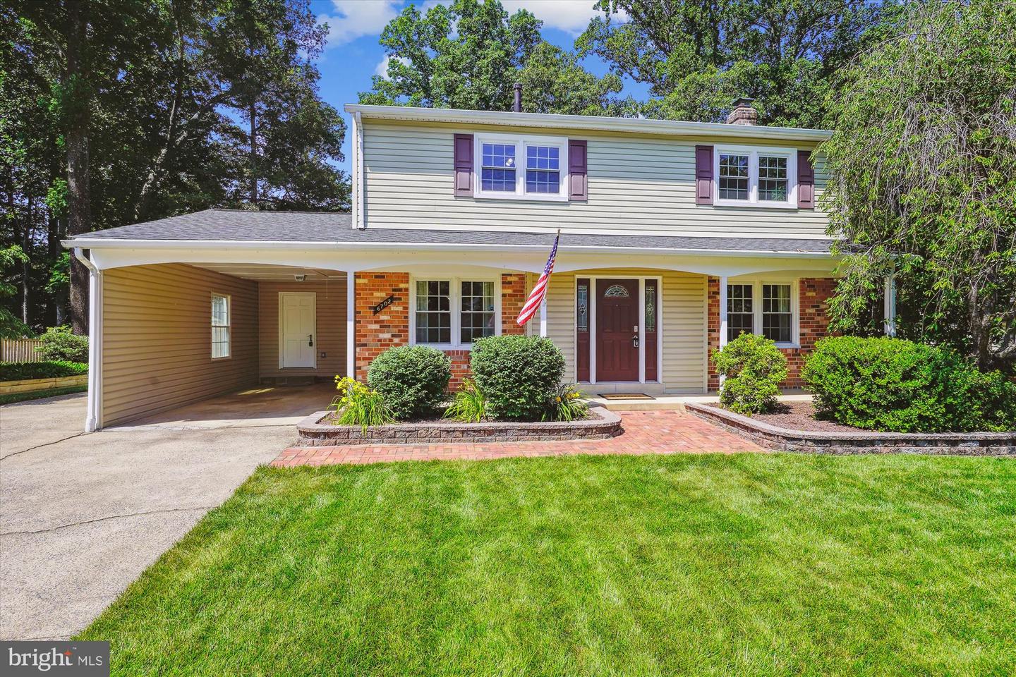 6702 Red Jacket Road, Springfield