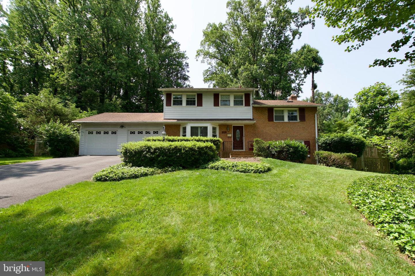 6613 Kerns Road, Falls Church