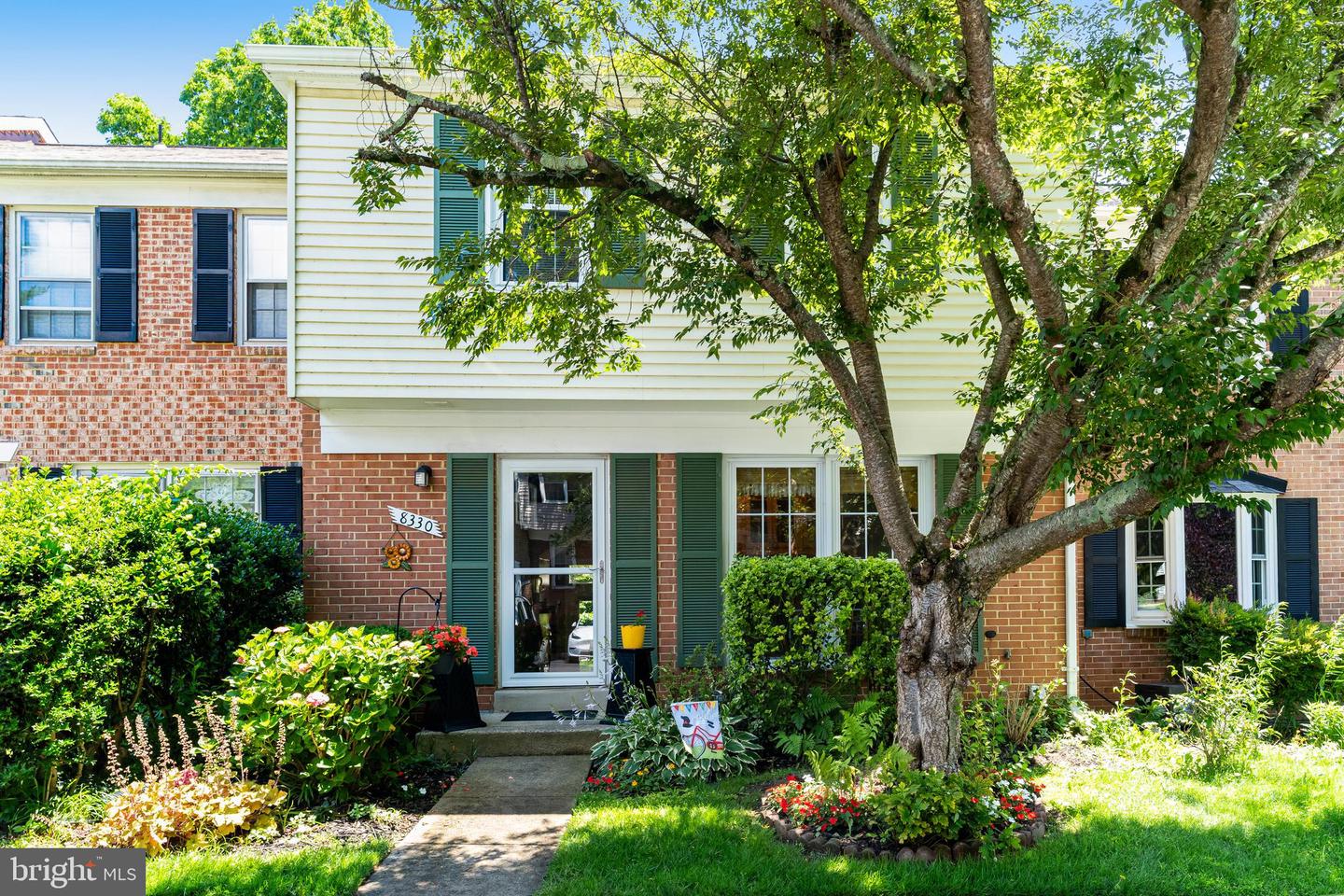 8330 Uxbridge Court, Springfield