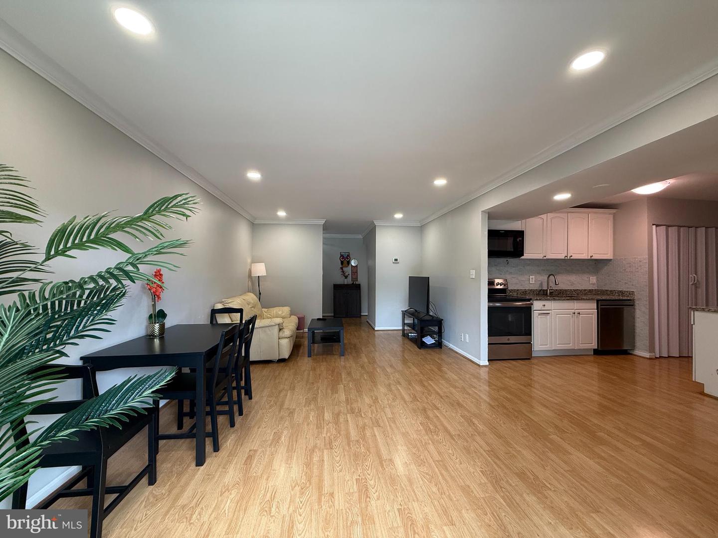 9711 Kings Crown Court #101, Fairfax