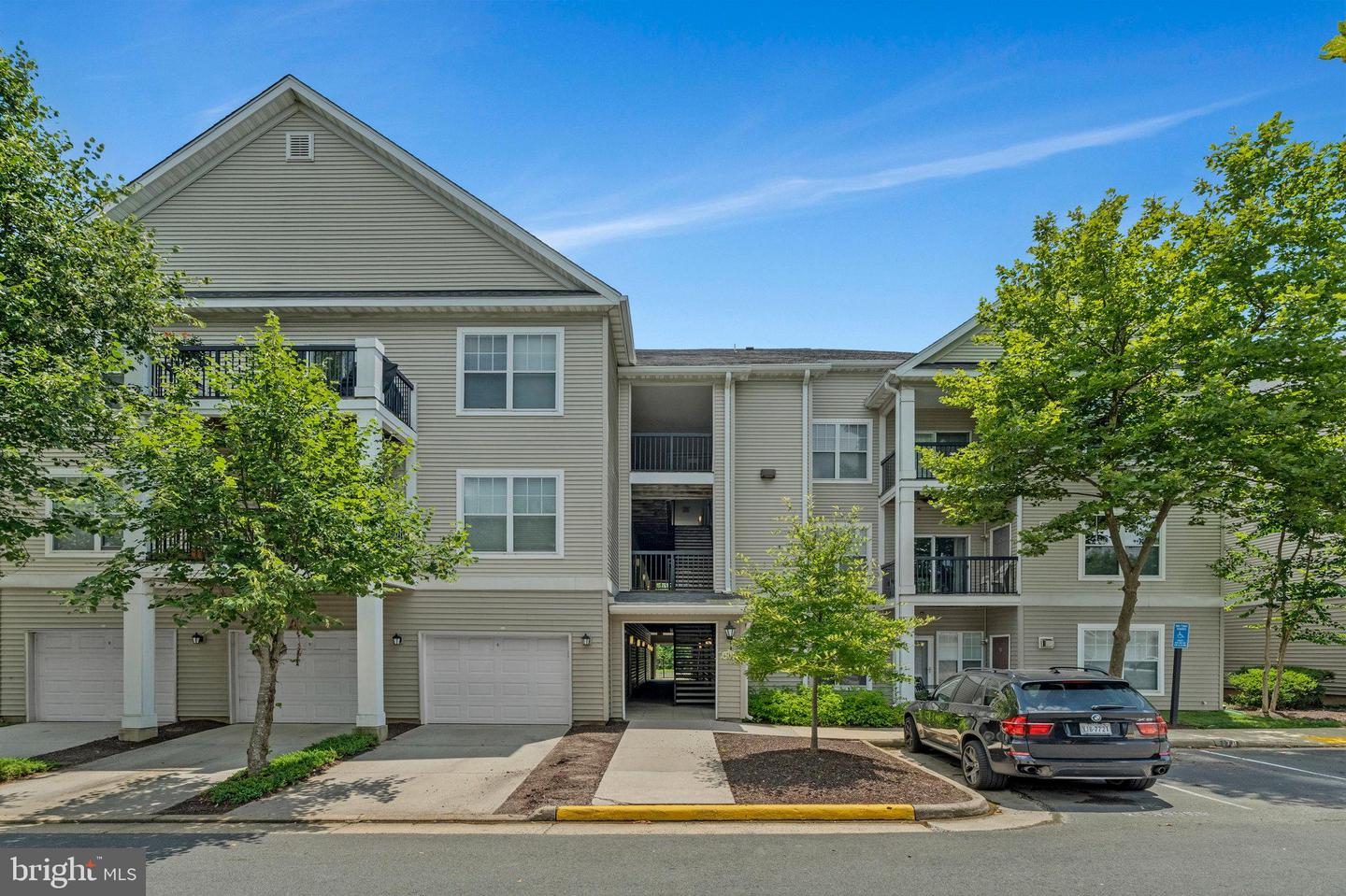 13329 Connor Drive #g, Centreville