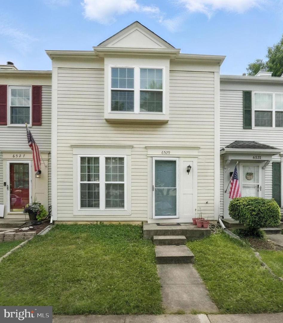 6529 Old Carriage Drive, Alexandria