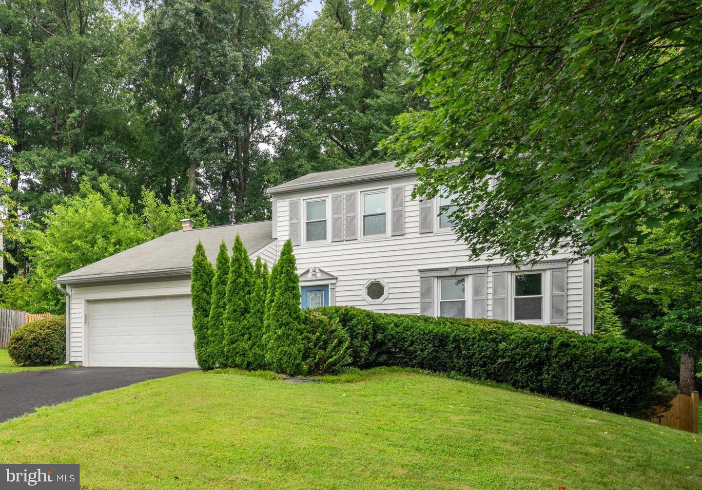 12704 Fantasia Drive, Herndon