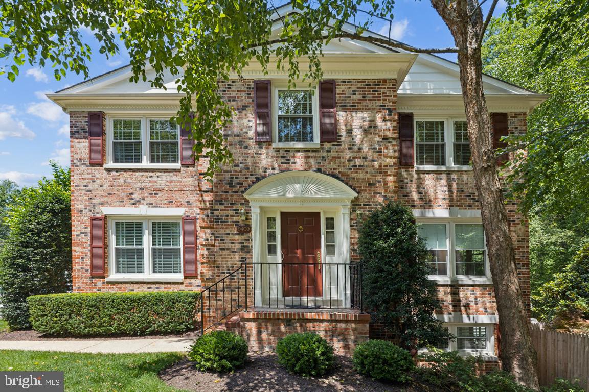 9409 Park Hunt Court, Springfield