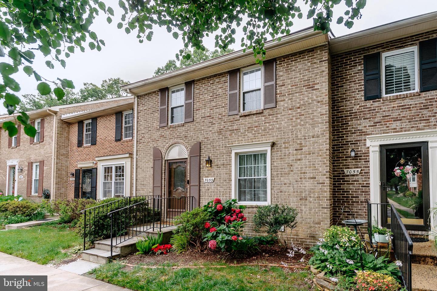 7053 Leewood Forest Drive, Springfield