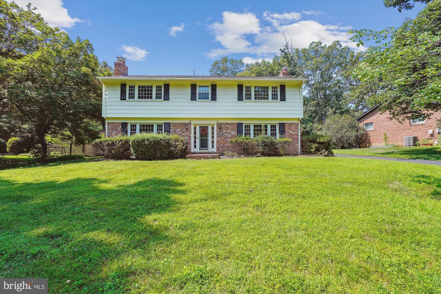 12109 Stirrup Road, Reston