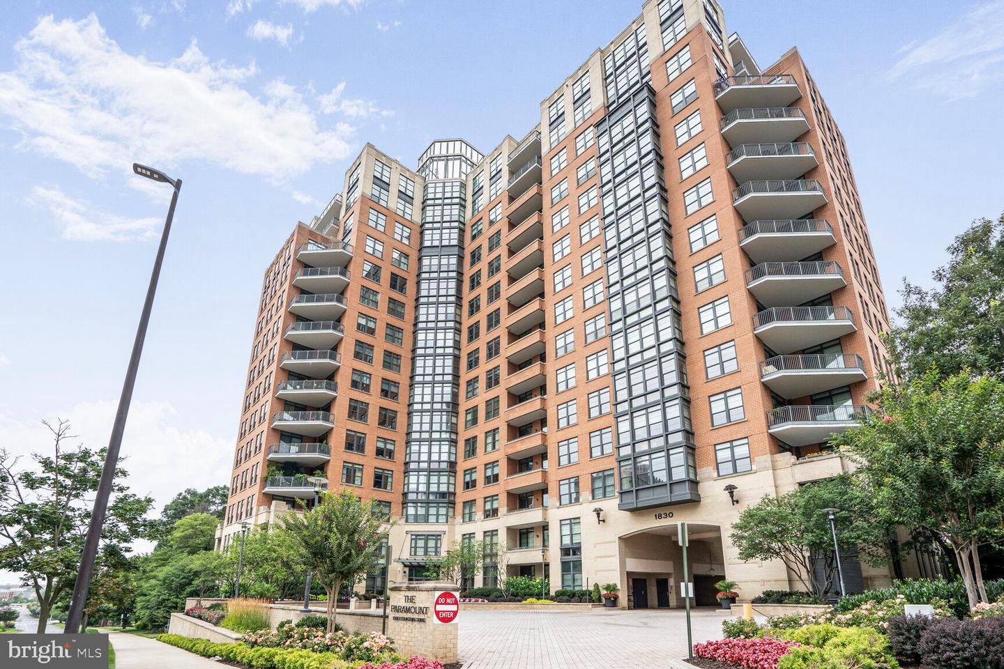 1830 Fountain Drive #1106, Reston