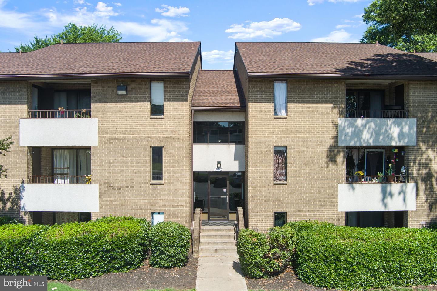 505 Florida Avenue #t3, Herndon