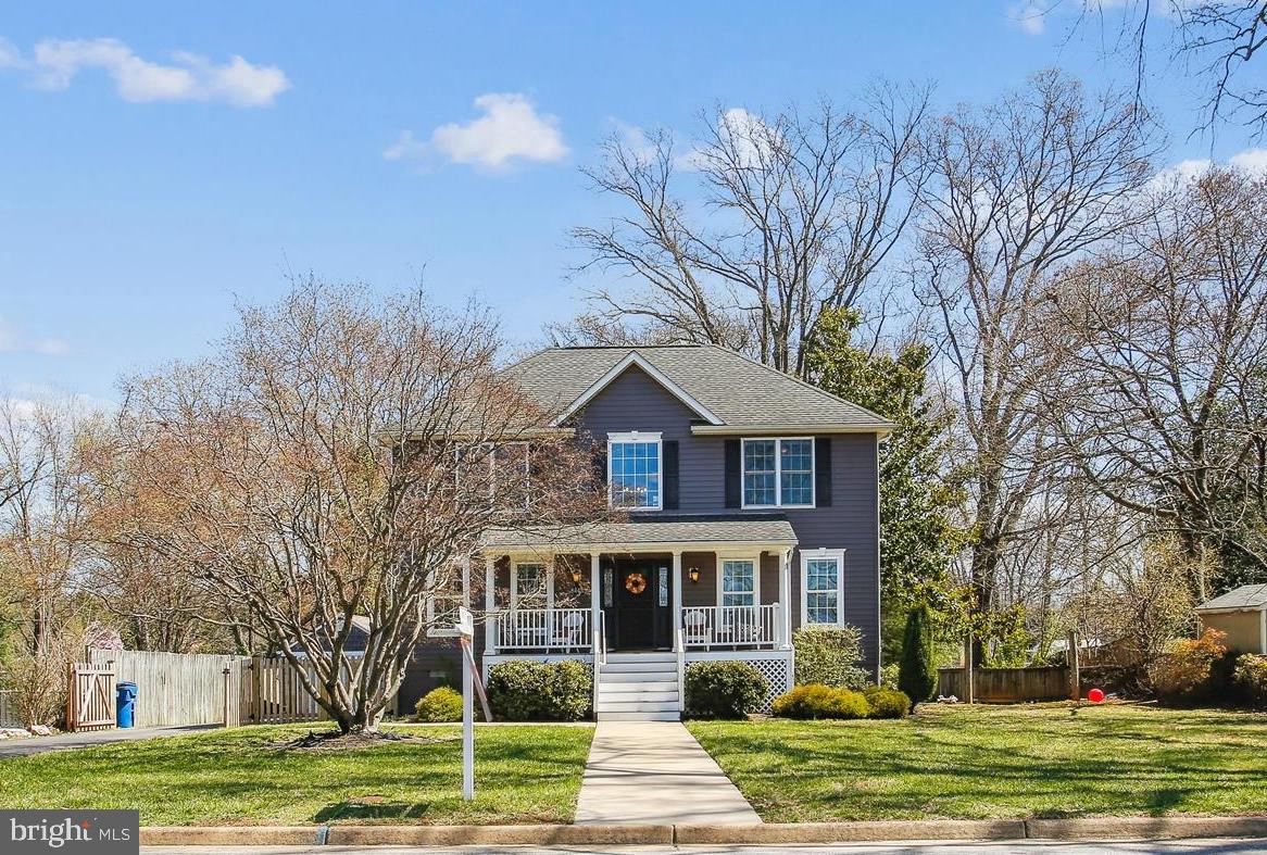 8445 Radford Avenue, Alexandria