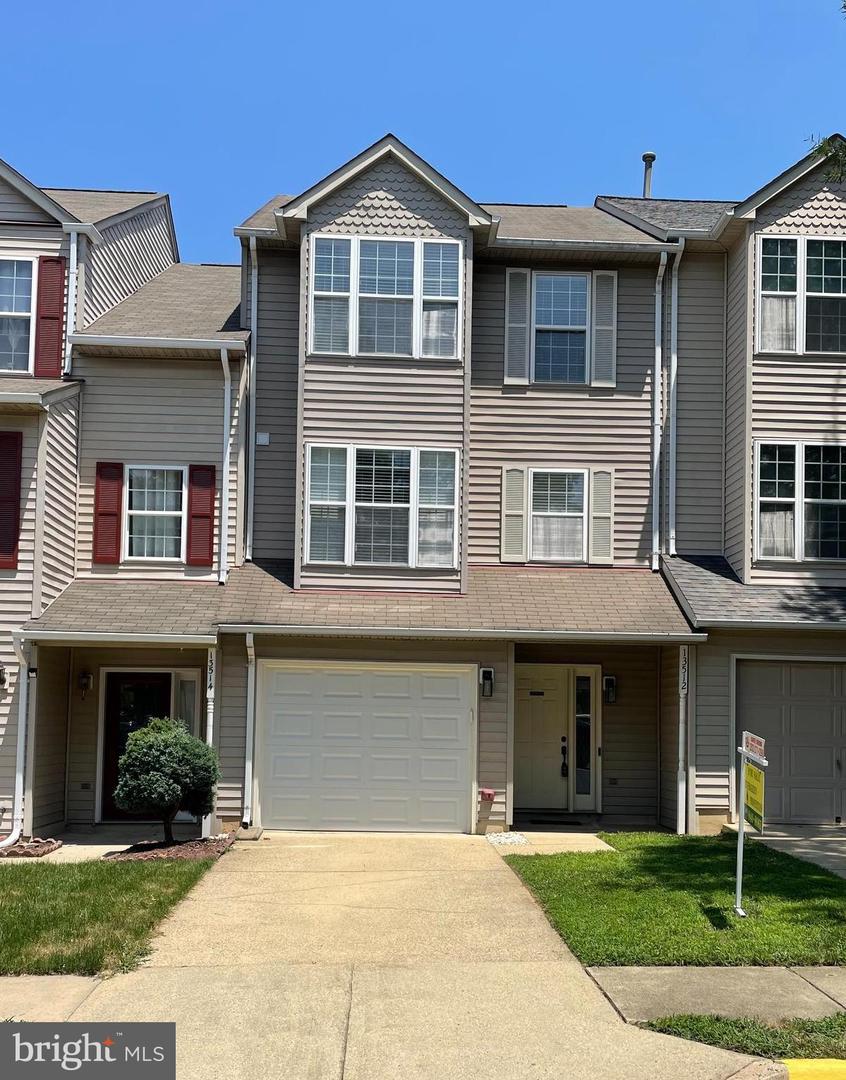 13512 Darter Court, Clifton