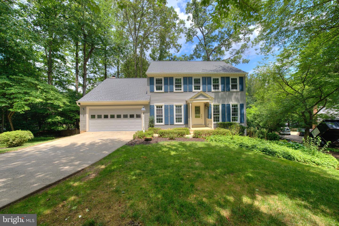 1566 Old Eaton Lane, Reston