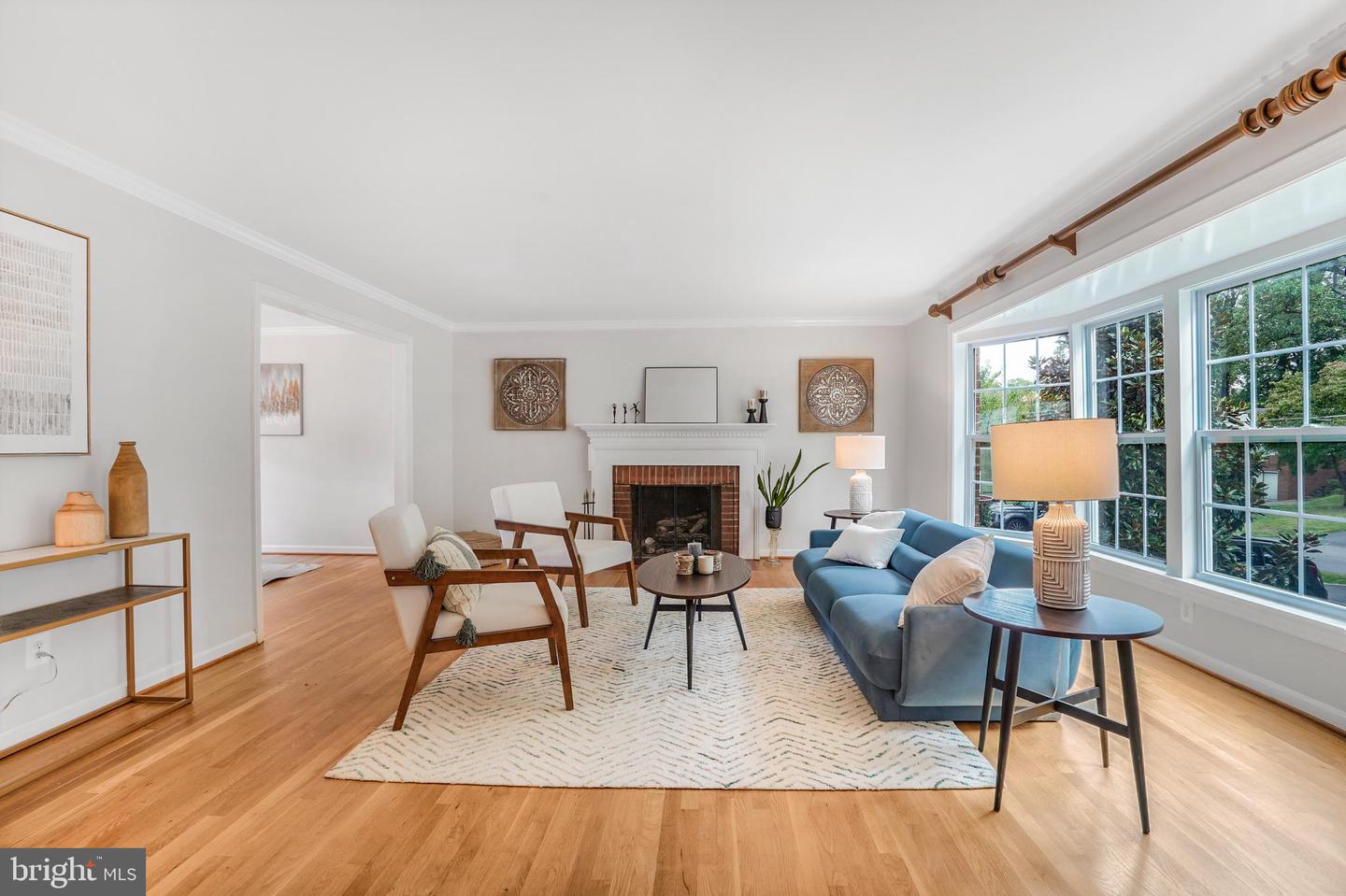 1218 Kensington Road, Mclean