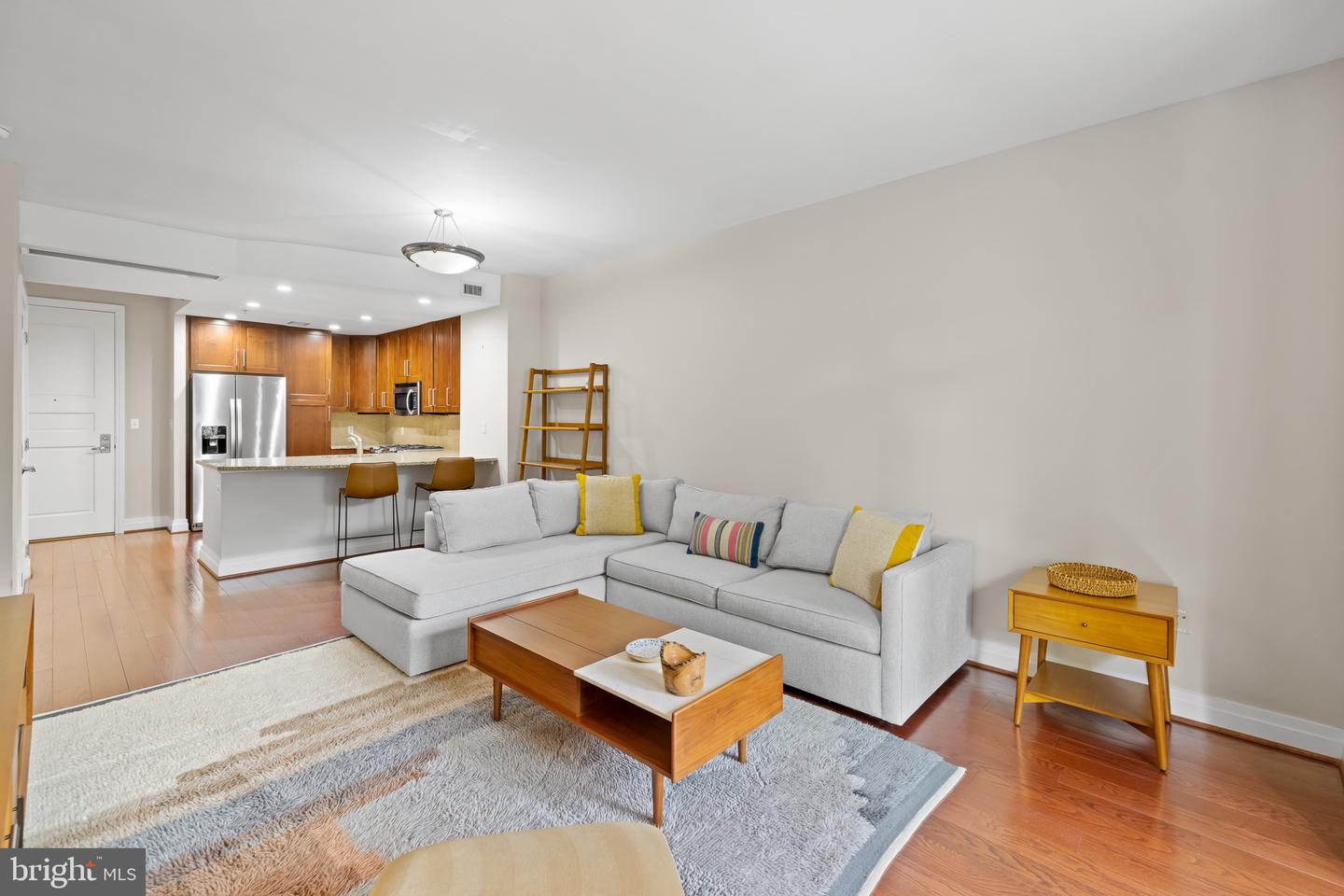 8220 Crestwood Heights Drive #213, Mclean