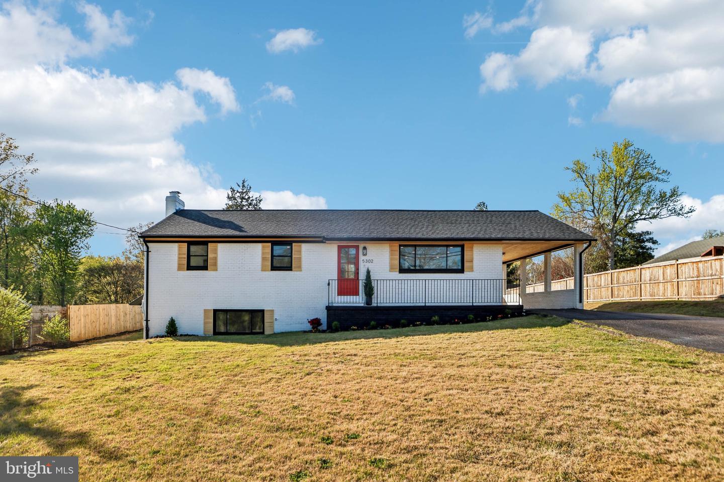 5302 Old Mill Road, Alexandria