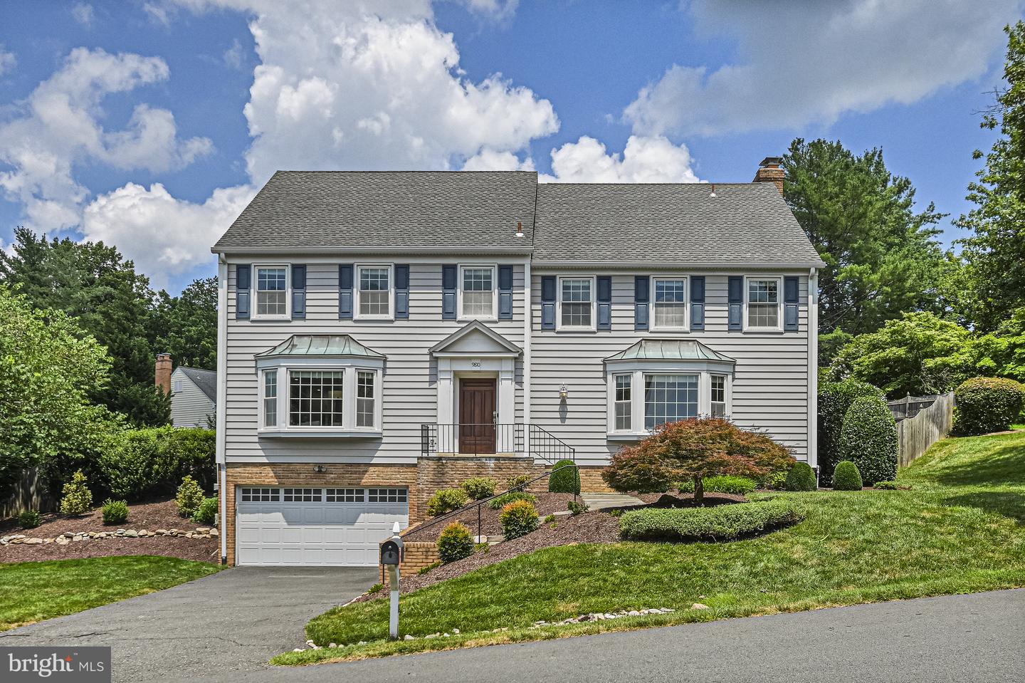 9810 Spring Ridge Lane, Vienna