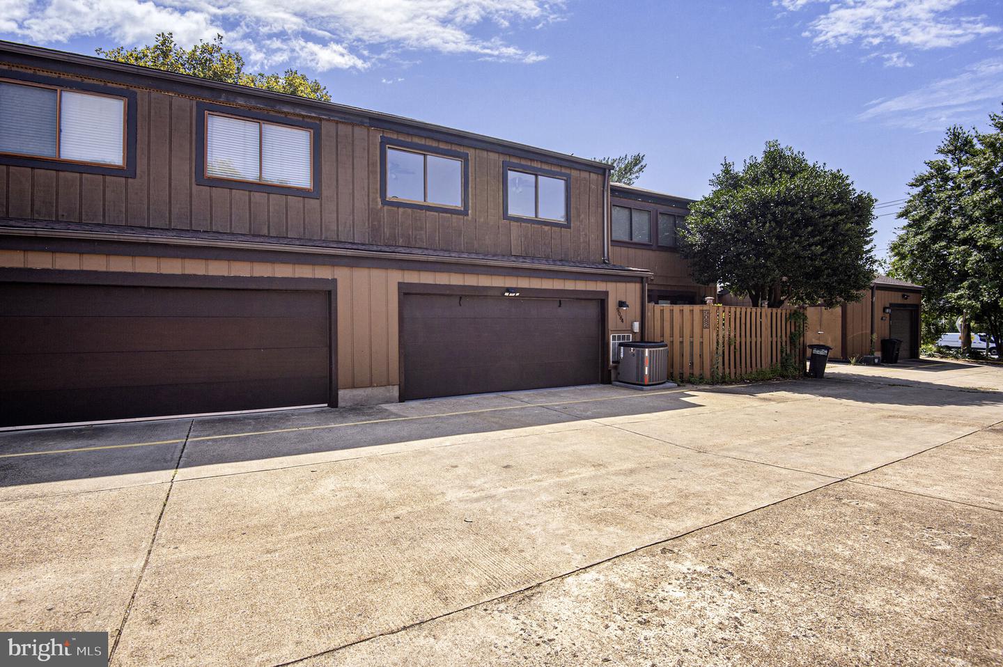 9084 Arlington Boulevard, Fairfax