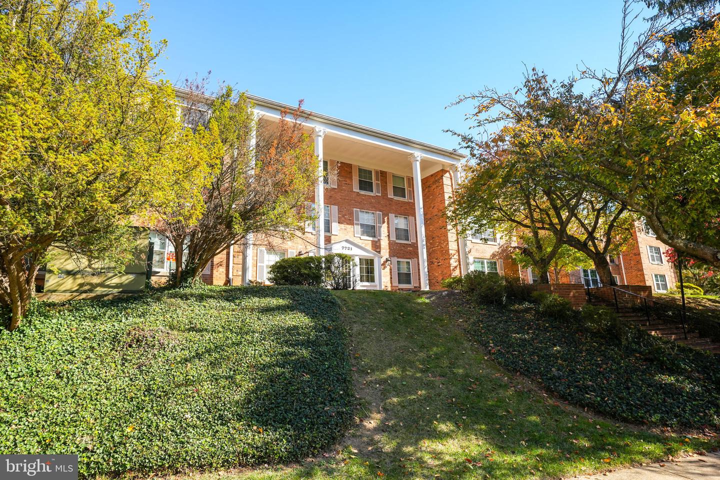7721 Tremayne Place #113, Mclean