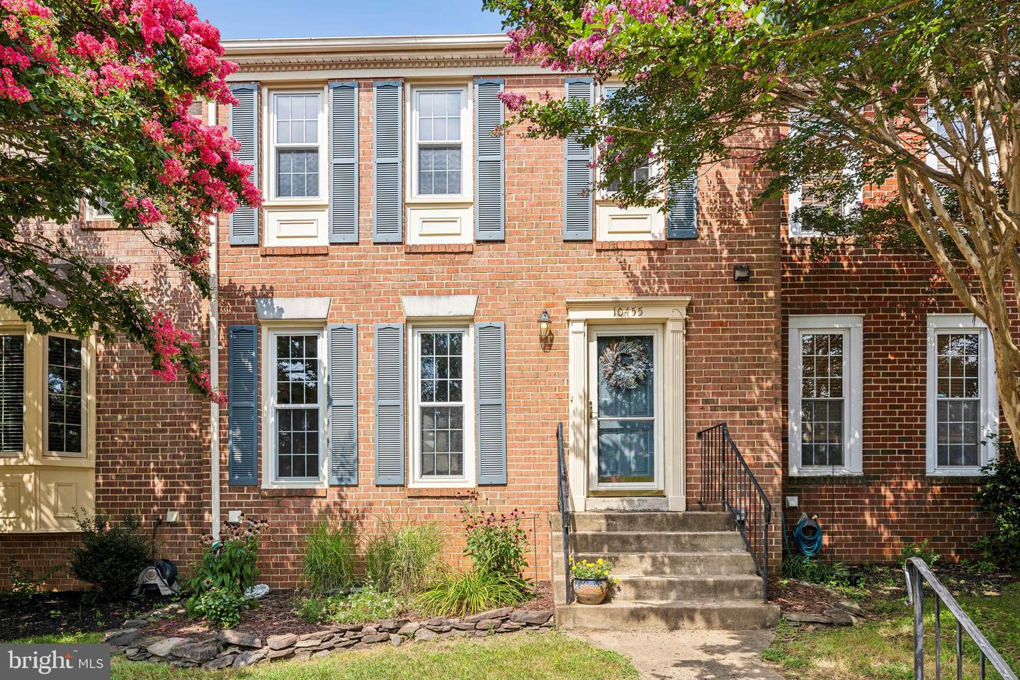 10455 White Granite Court, Oakton