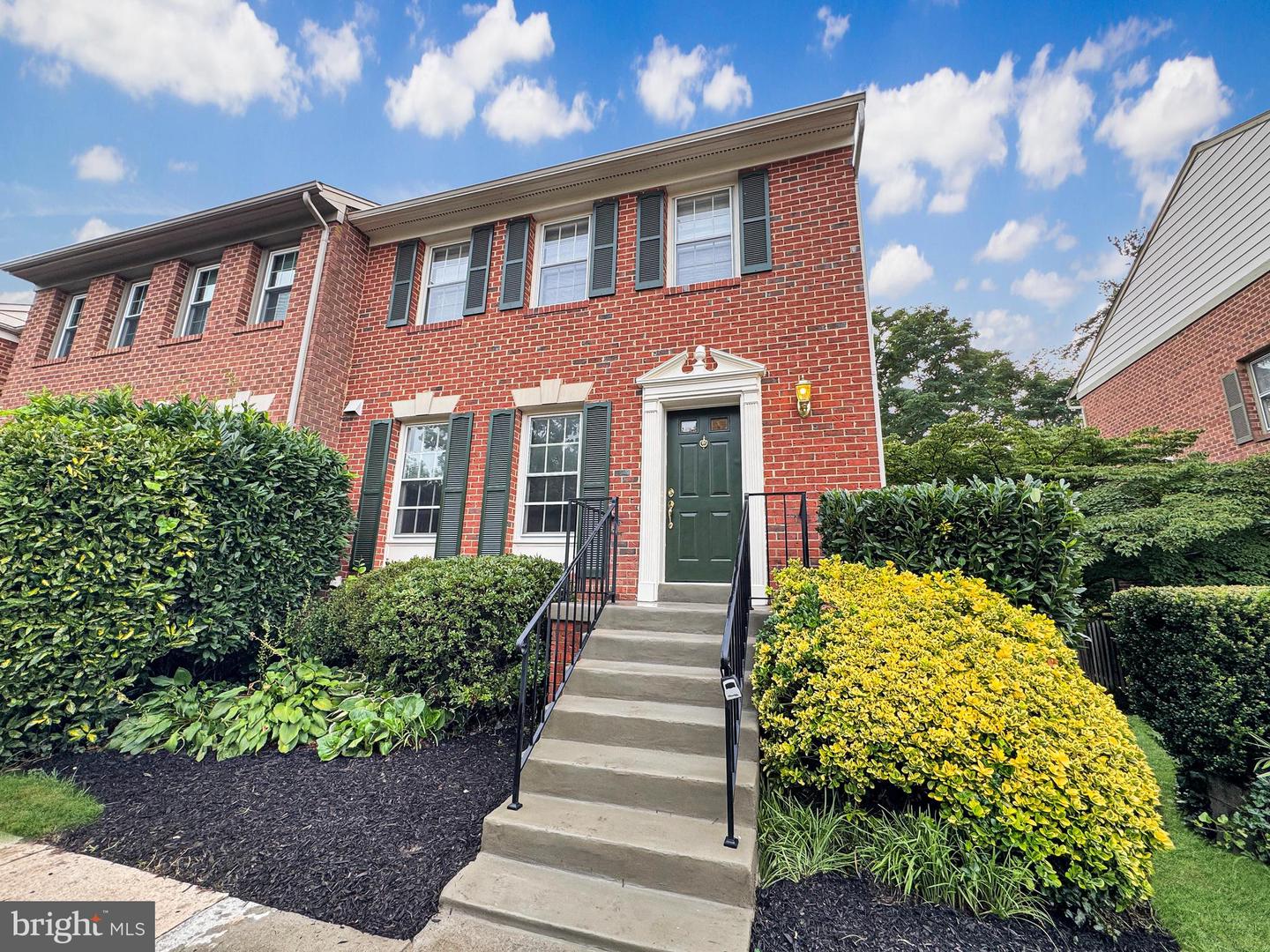 3116 Windwood Farms Drive, Oakton