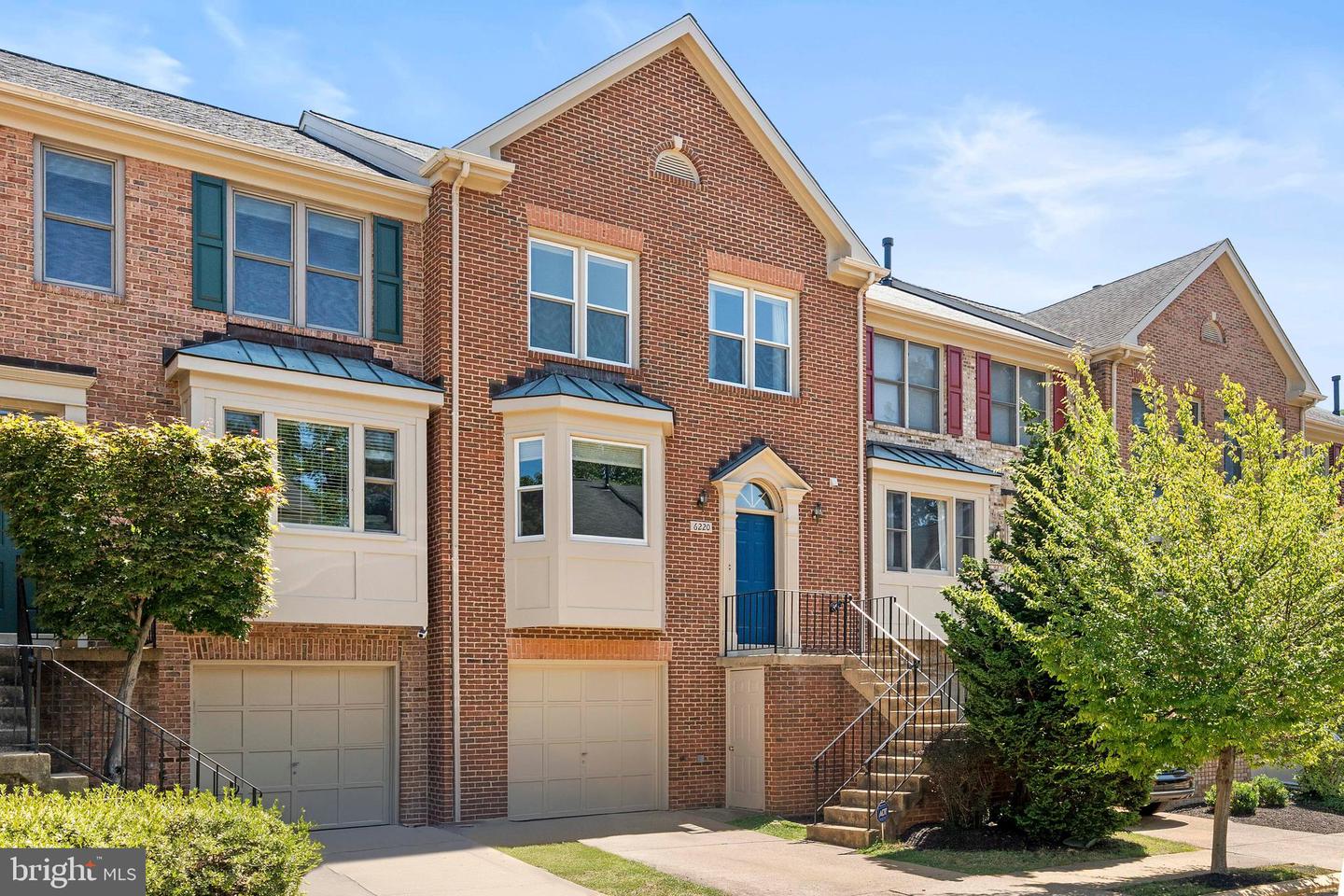 6220 Squires Hill Drive, Falls Church
