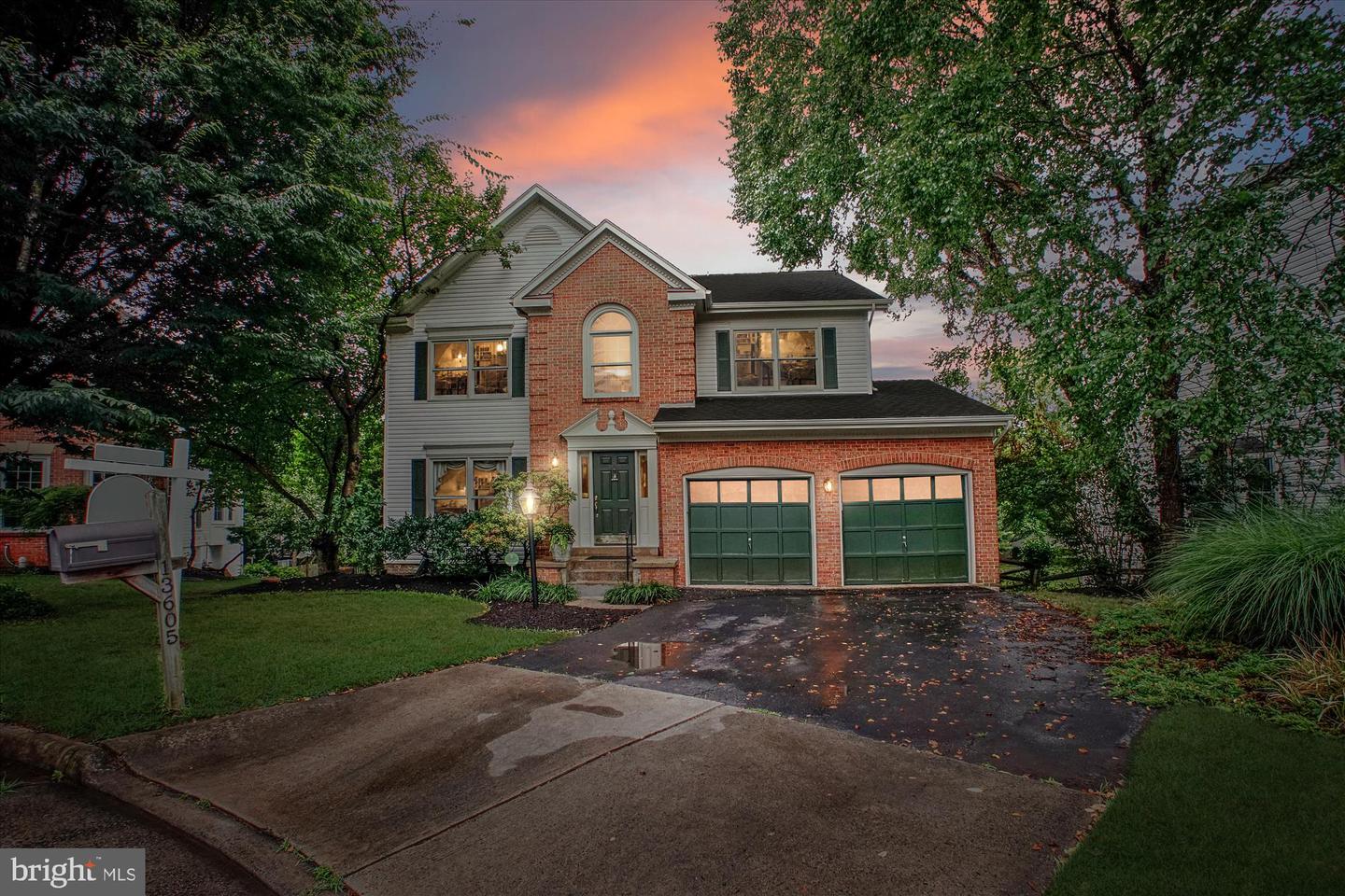 13605 Old Chatwood Place, Chantilly