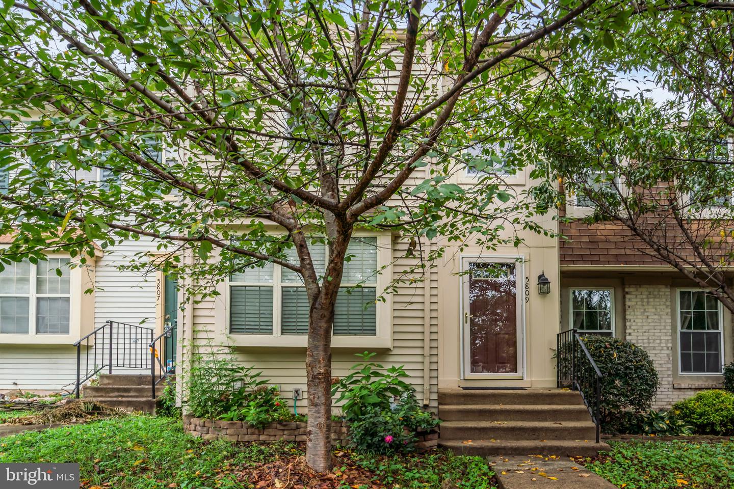 5809 Waterdale Court, Centreville