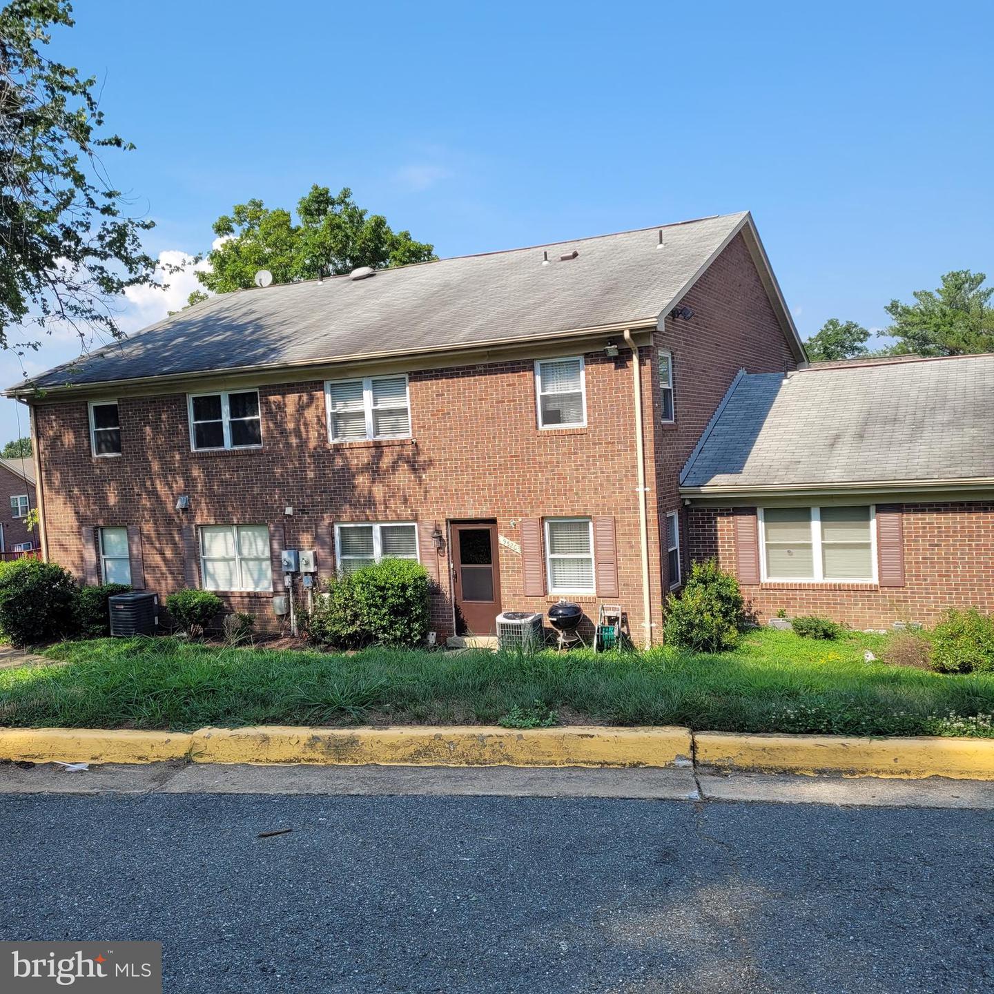 9520 Hagel Circle #04/B, Lorton