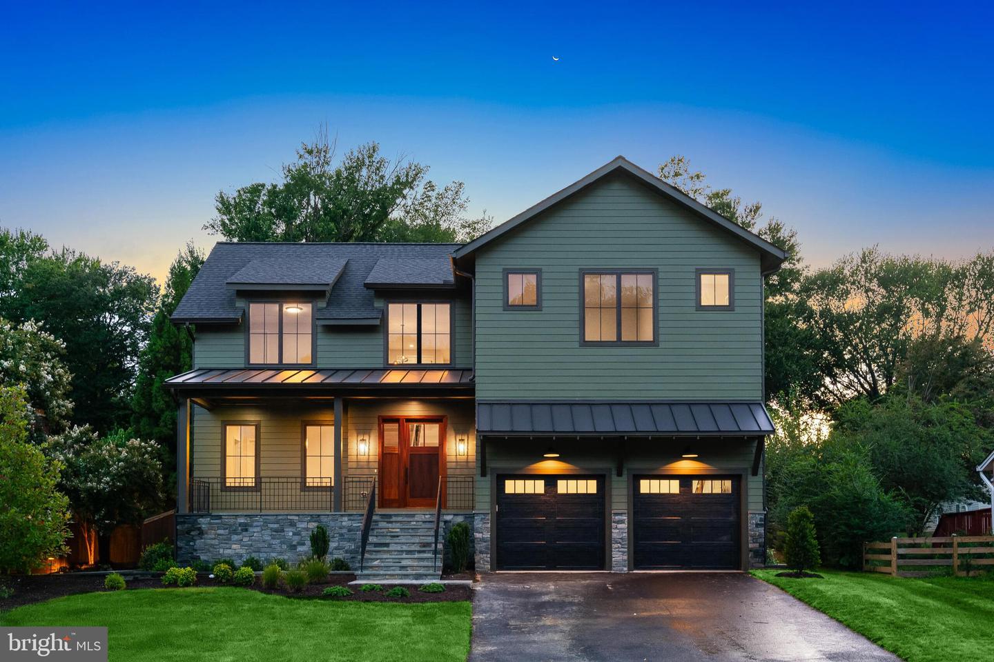 609 Meadow Lane SW, Vienna