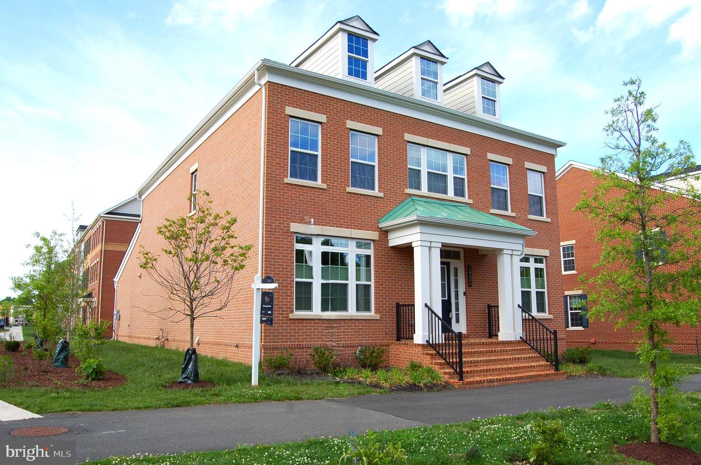 10606 Cedar Ave, Fairfax