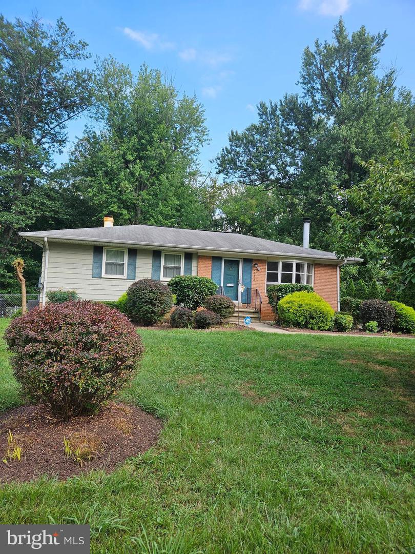 2653 Bowling Green Drive, Vienna