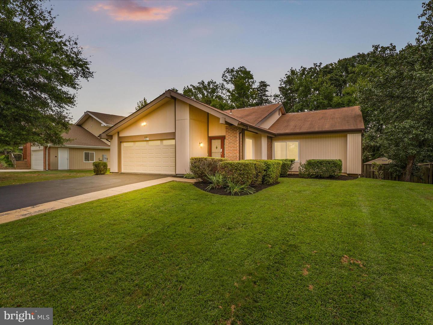 5922 Hall Street, Springfield