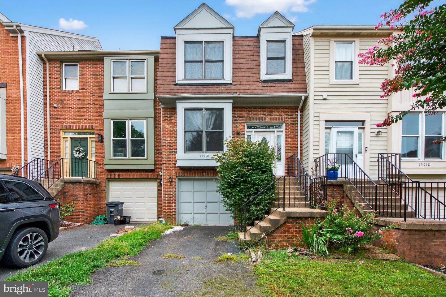 13920 Baton Rouge Court, Centreville