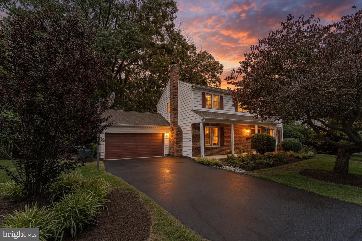 8702 Pappas Way, Annandale