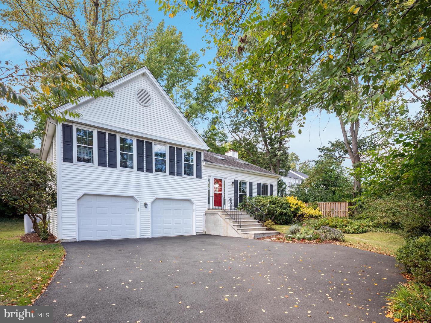 5813 Stone Ridge Drive, Centreville