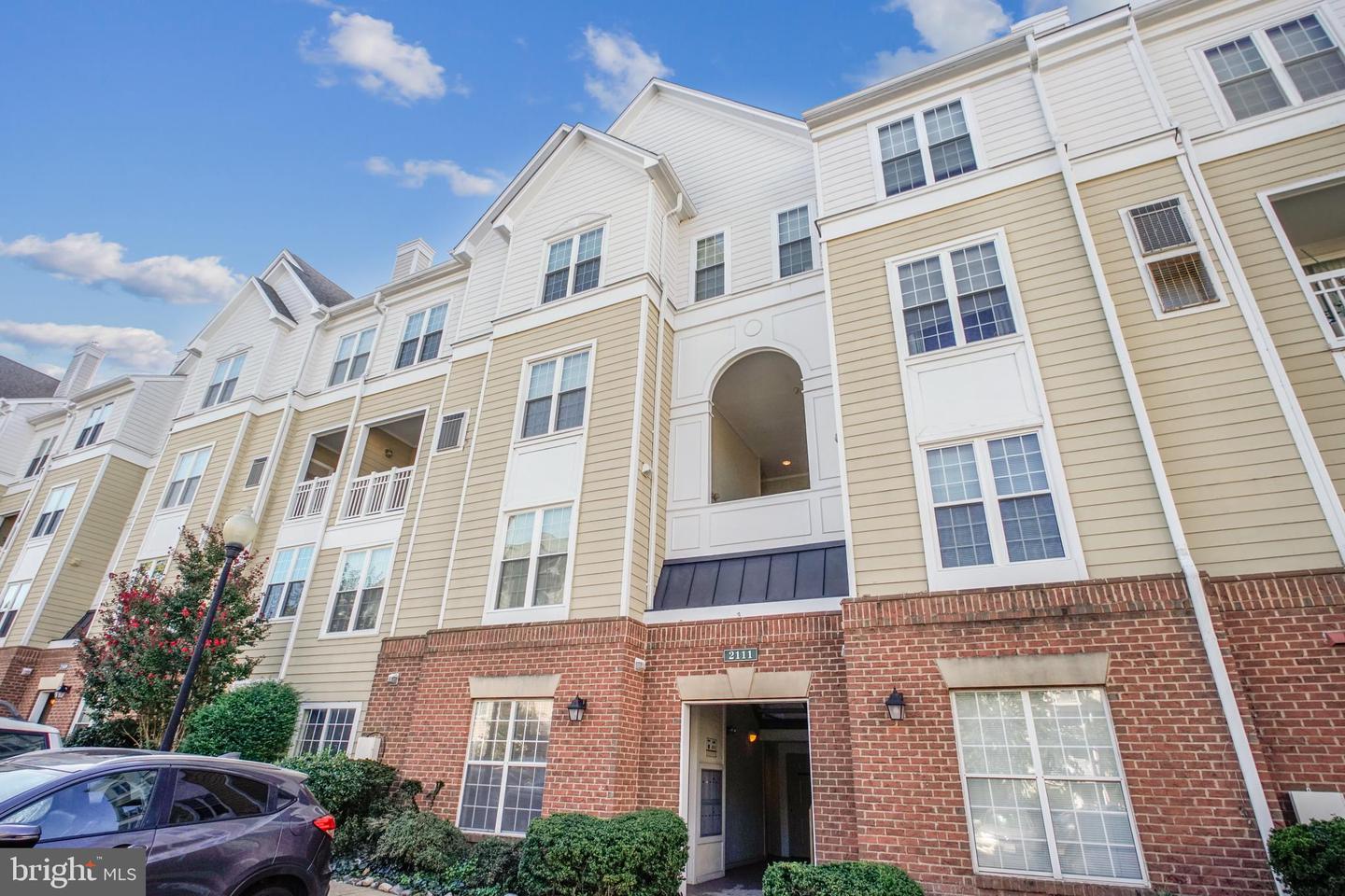 2111 Highcourt Lane #302, Herndon