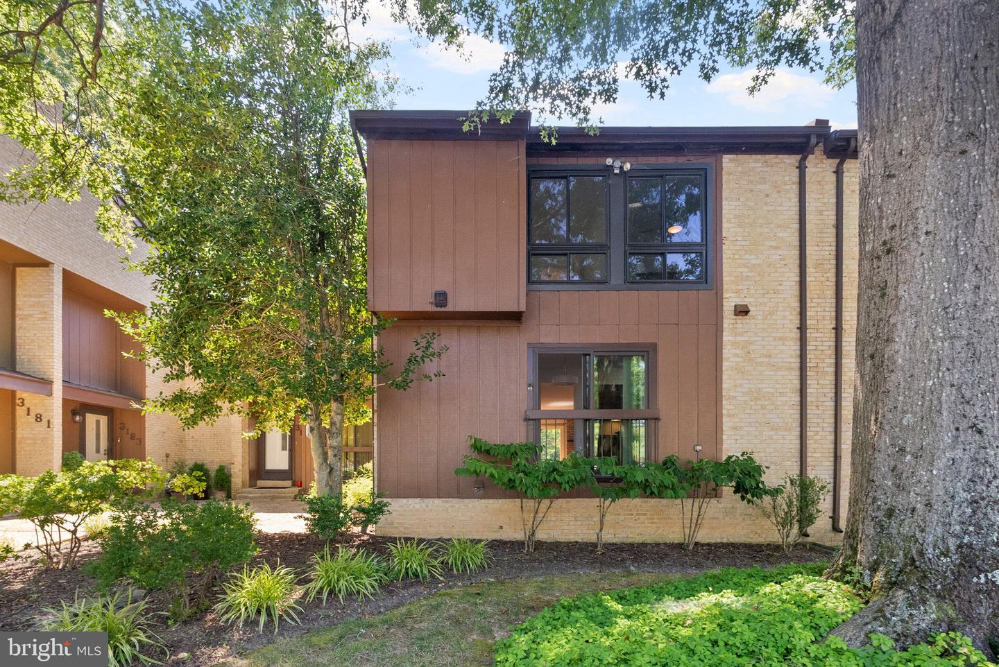 3187 Readsborough Court, Fairfax