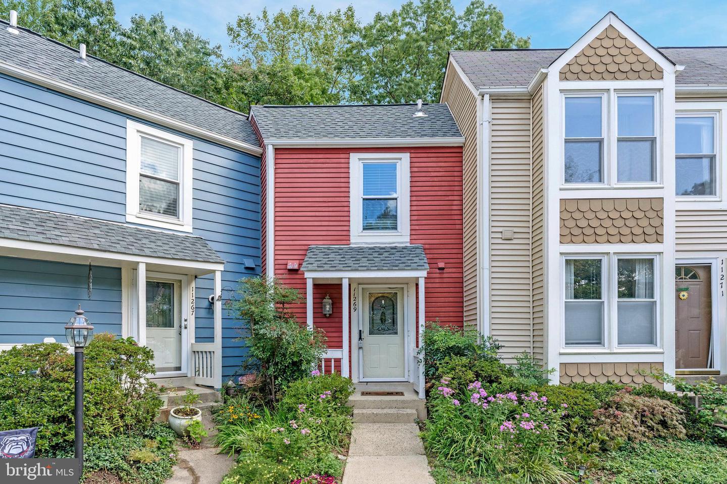 11269 Silentwood Lane, Reston