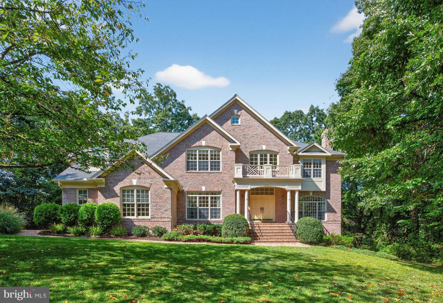 1354 Lewinsville Mews Court, Mclean