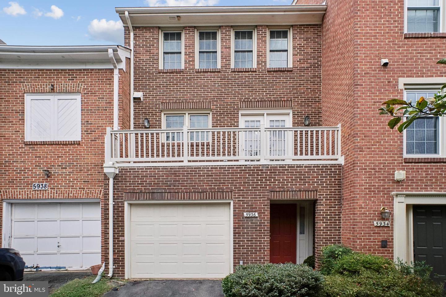 5936 Munson Court, Falls Church