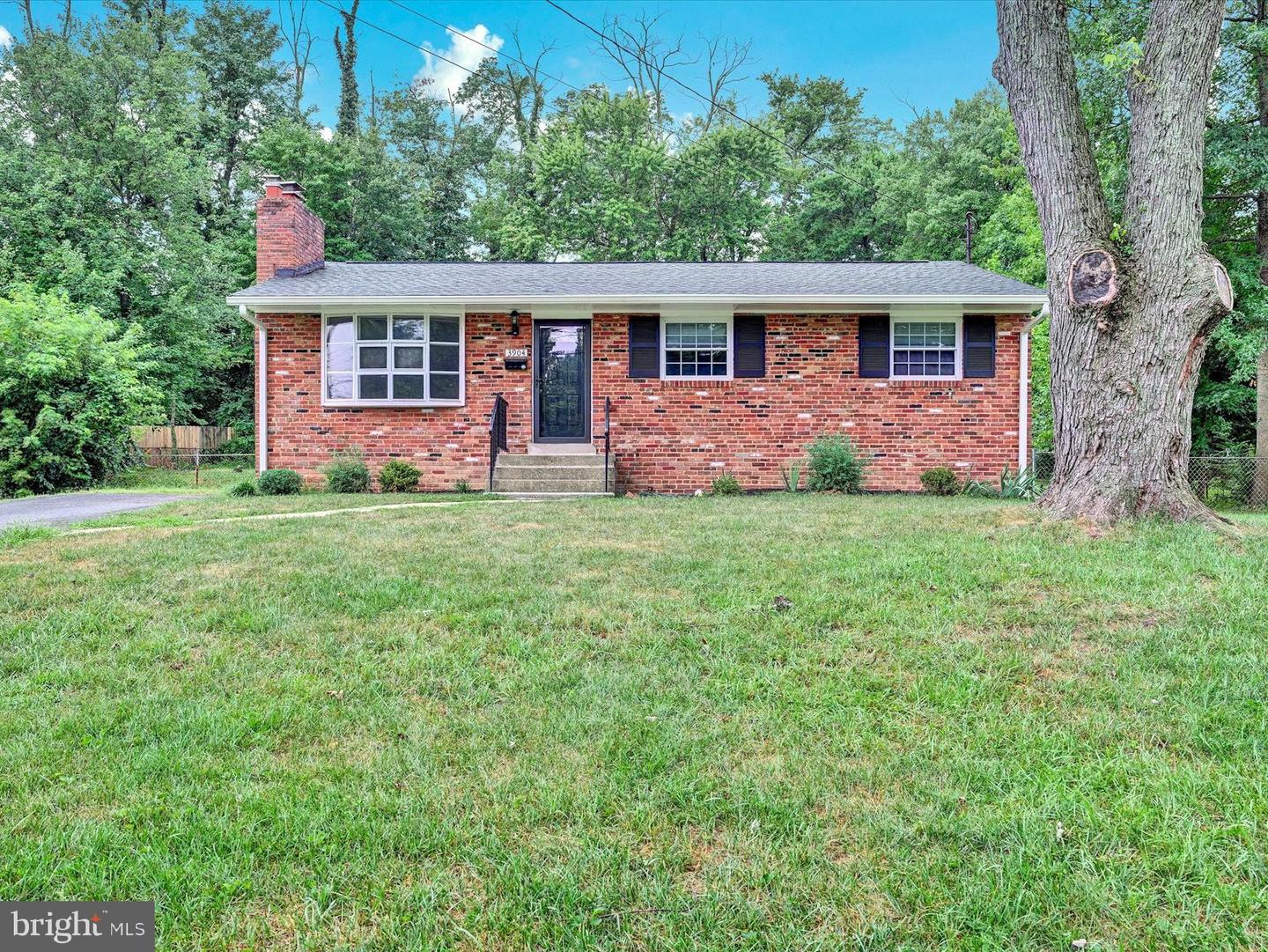 3904 Egan Drive, Fairfax