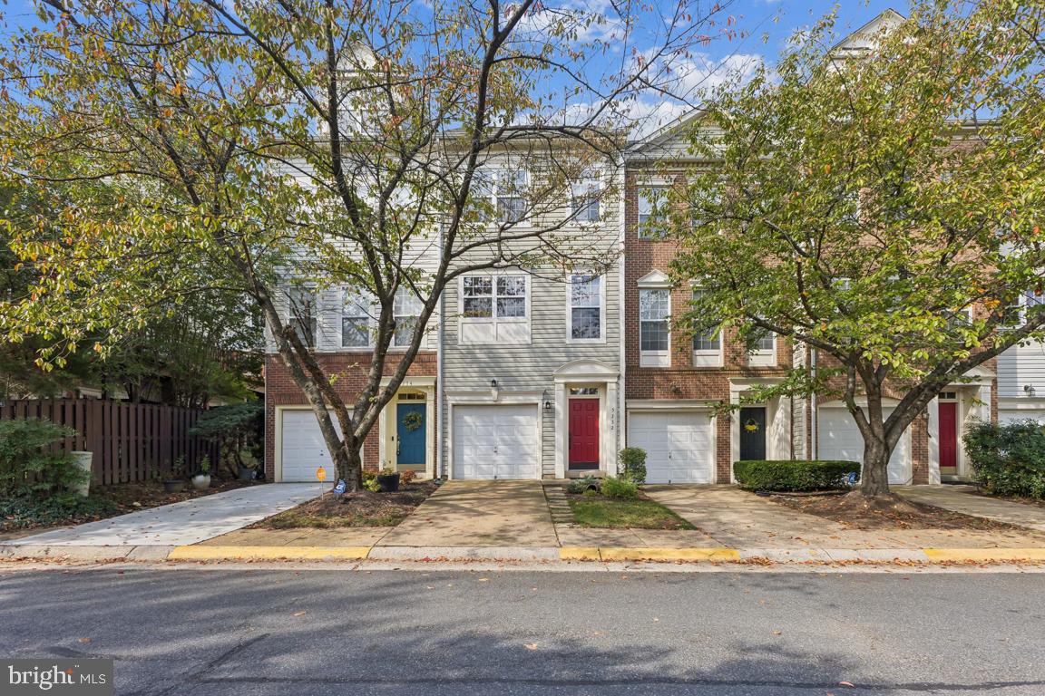 5332 Chieftain Circle, Alexandria