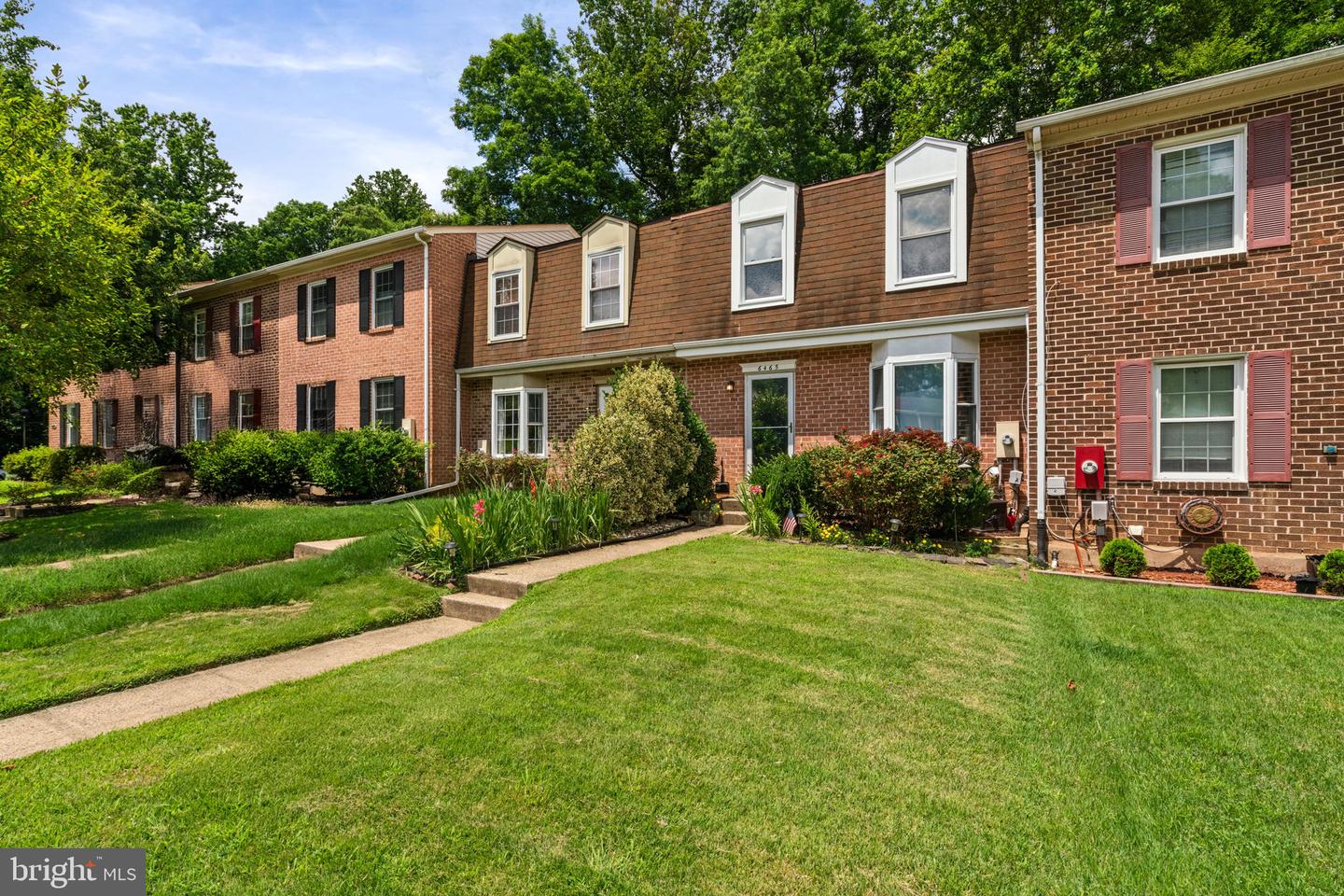 6465 Blarney Stone Court, Springfield