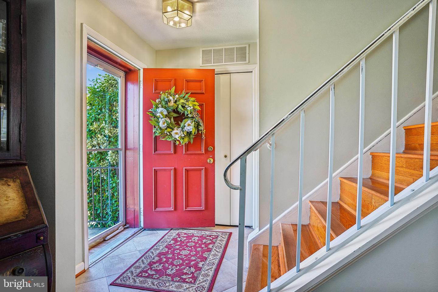 4783 Kandel Court, Annandale
